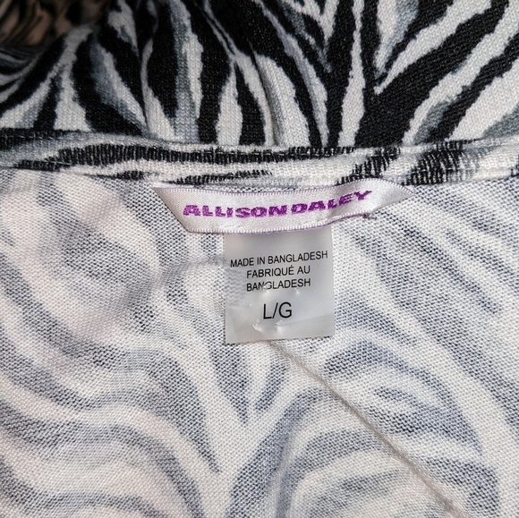 Zebra Print Zip-up Sweater Shacket in Black & White Stripes by Allison Daley - Picture 4 of 6